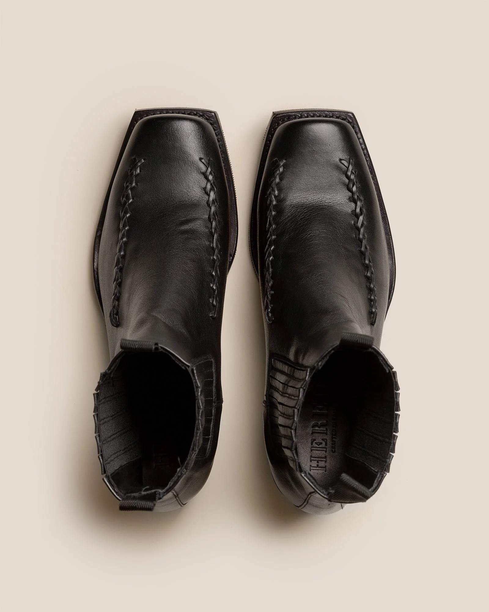 AGULLA - Men's Square-Toe Braided Detail Chelsea Boot - Image 3
