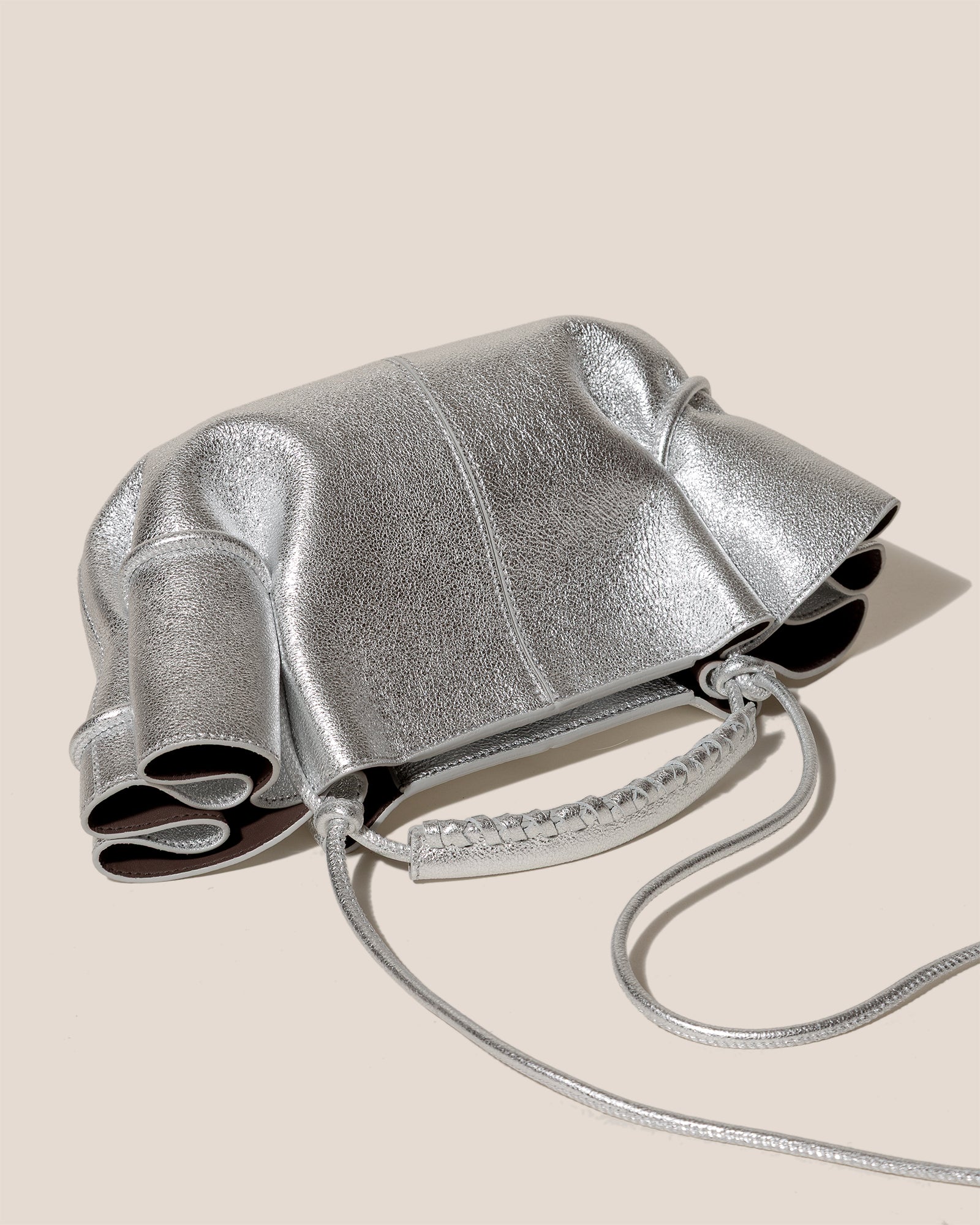 ARTA MINI METALLIC - Pleated Crossbody Bag - Image 3