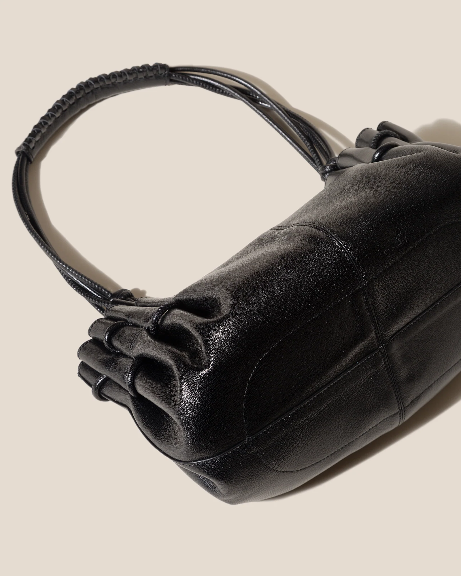 ARTA - Pleated Shoulder Bag - Image 4