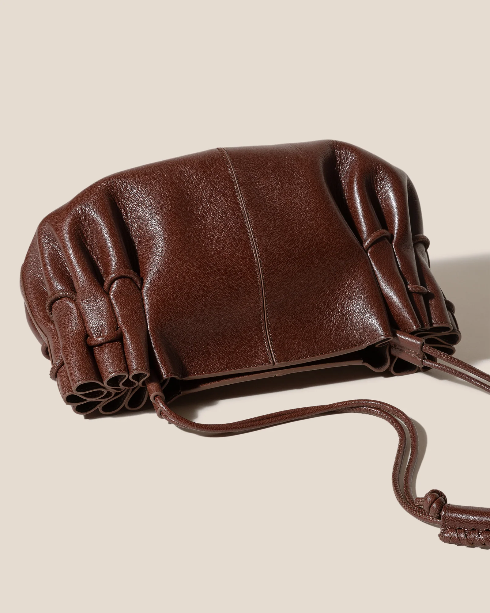 ARTA - Pleated Shoulder Bag - Image 3