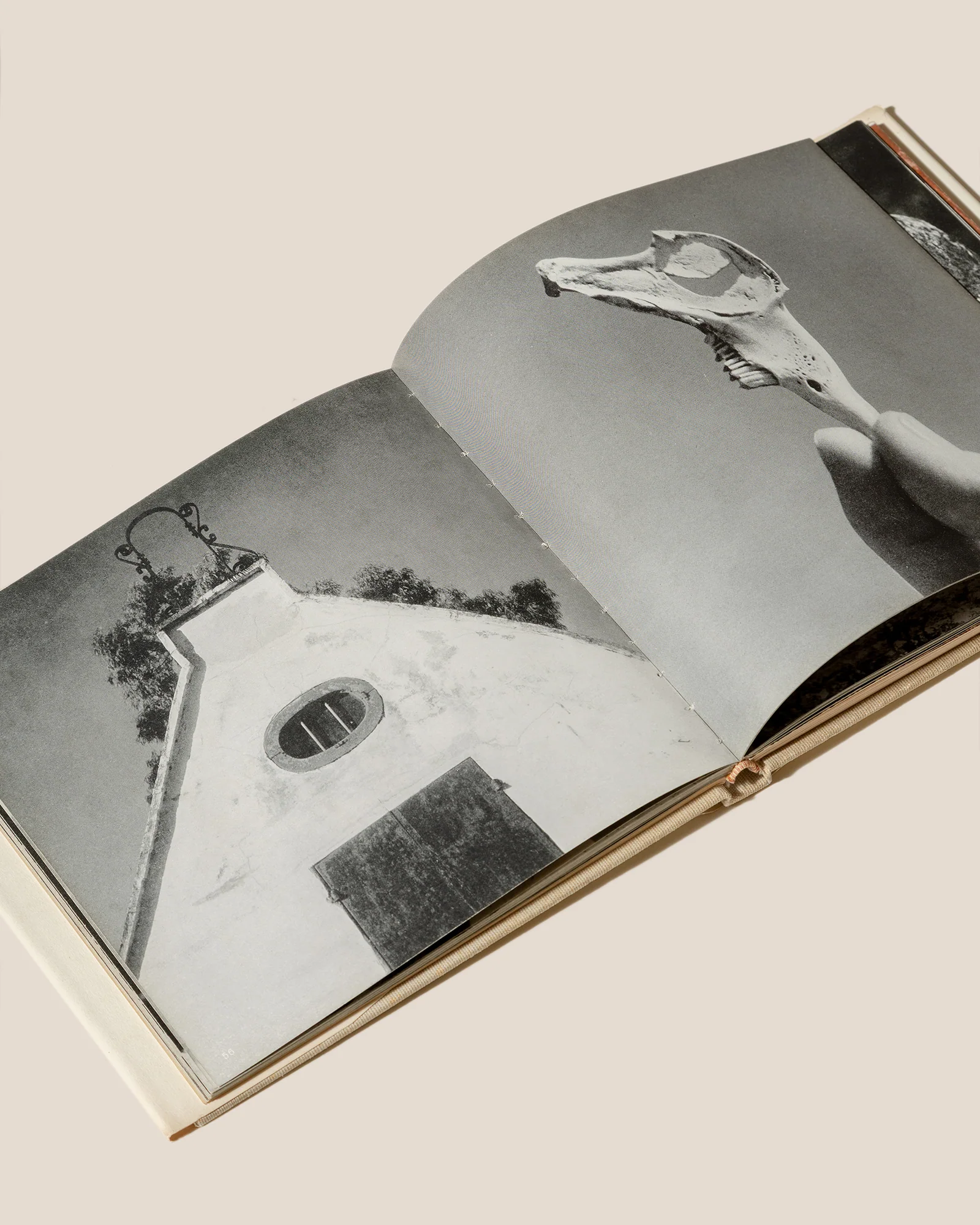 ATMÓSFERA MIRÓ -  Sweeney James Johnson Book - Image 2