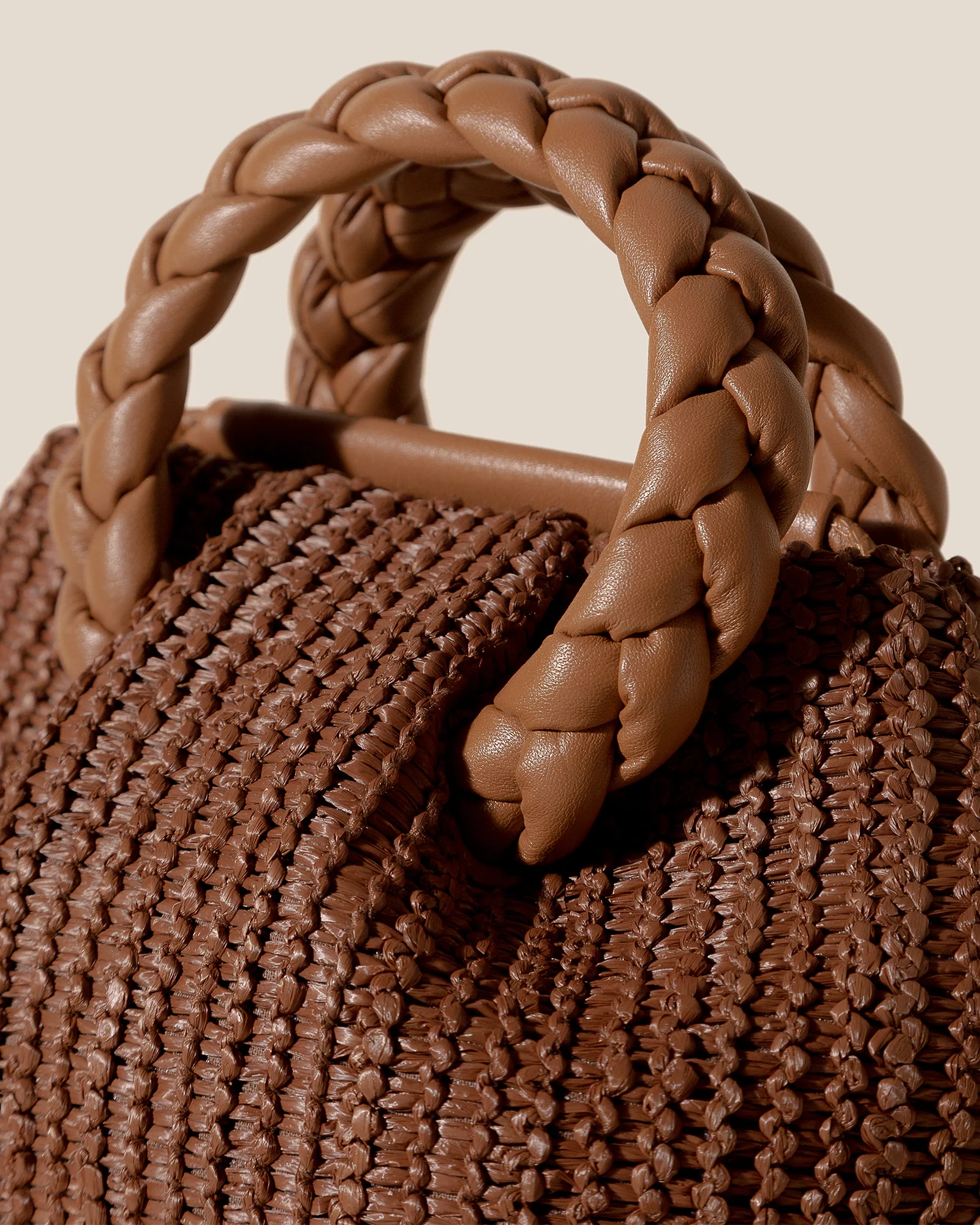 BOMBON M RAFFIA - Medium Plaited-handle Raffia Handbag - Image 2