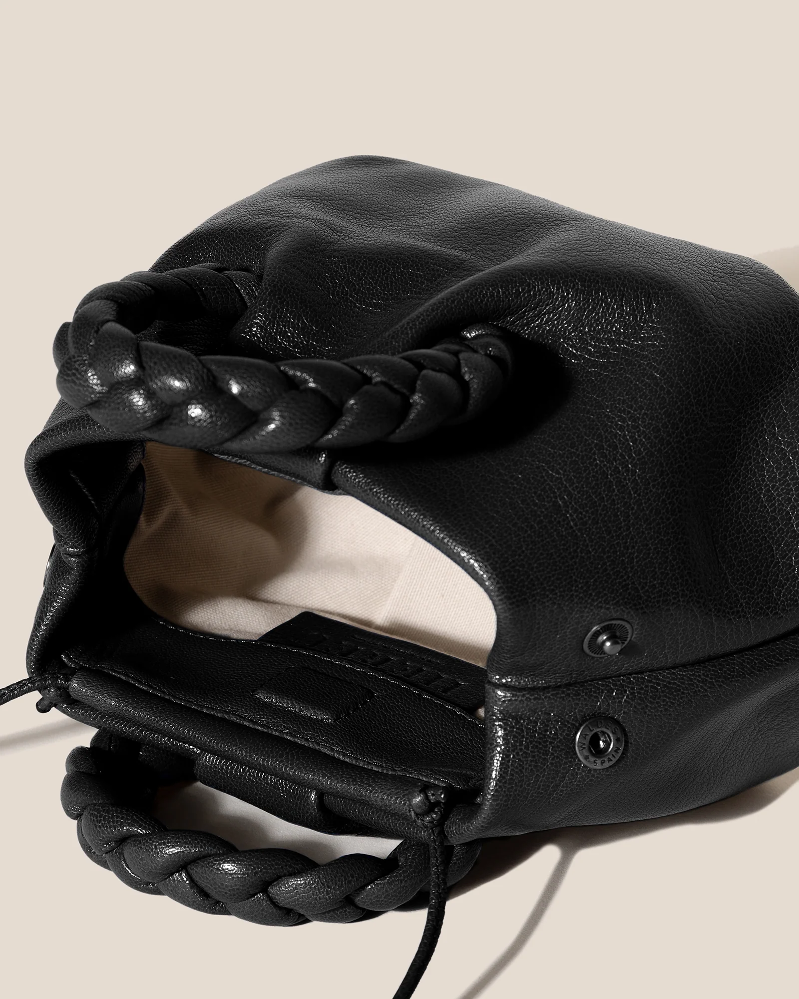 BOMBON SUPPLE SHINY - Plaited-handle Leather Handbag - Image 3