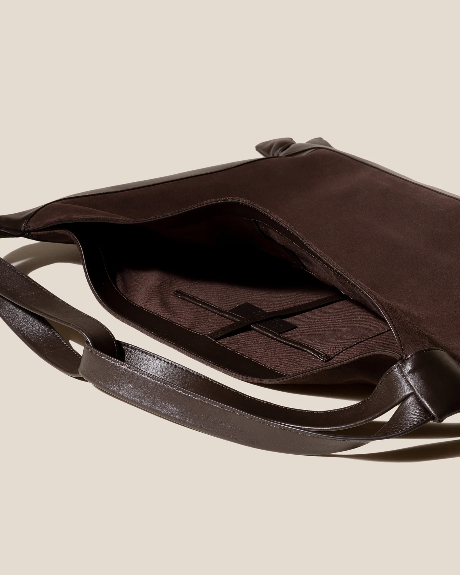 CADOR SUEDE - Slouchy Shoulder Bag - Image 3