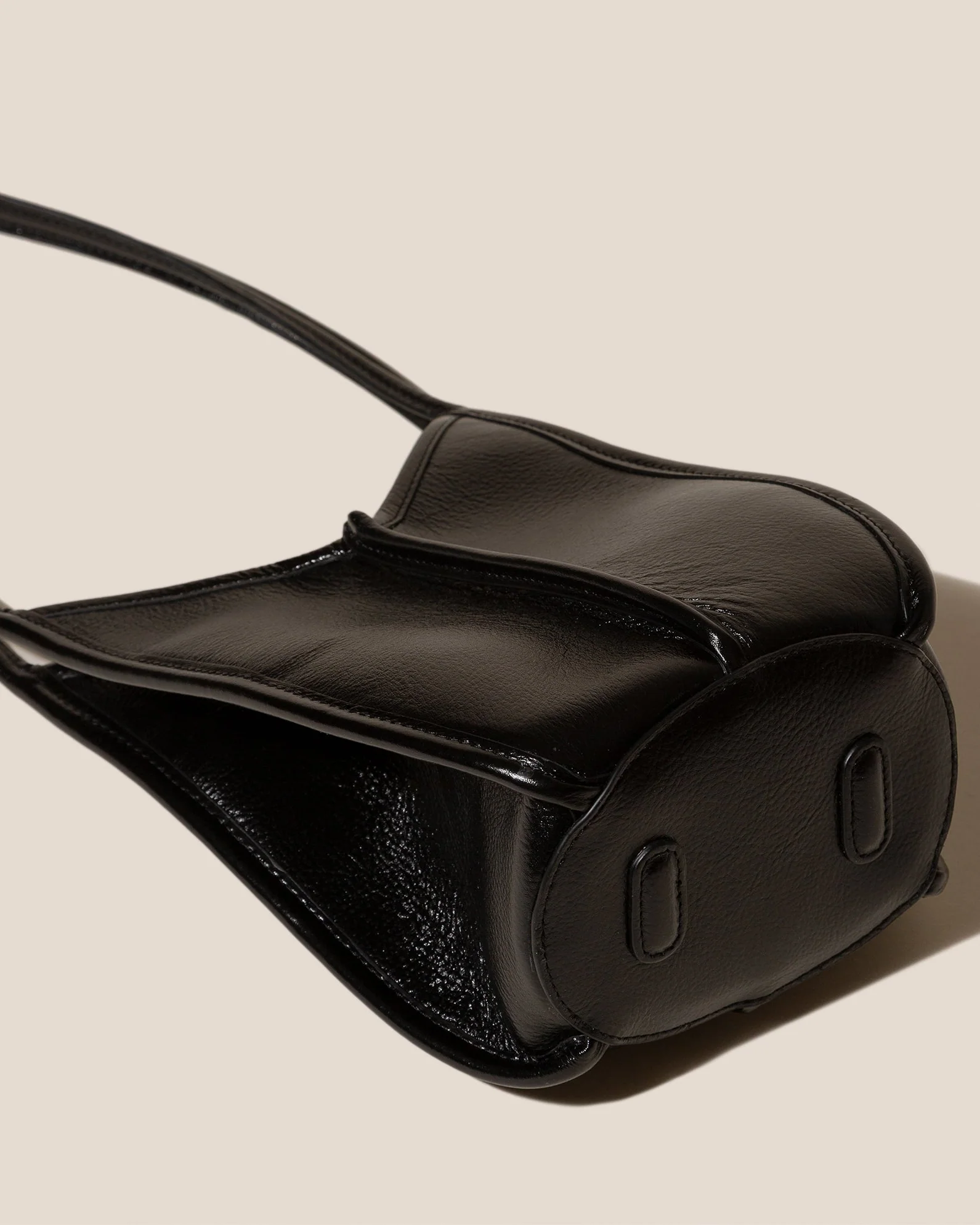 CALELLA BUCKET LEATHER - Leather-trimmed Shoulder Bag - Image 4