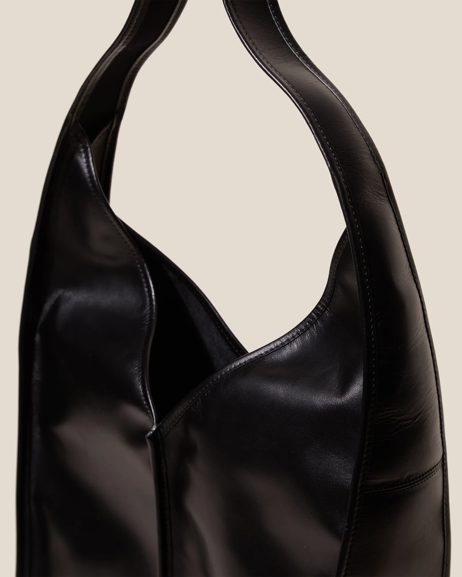 CALELLA CROSSBODY - Leather-trimmed Crossbody Sac - Image 3