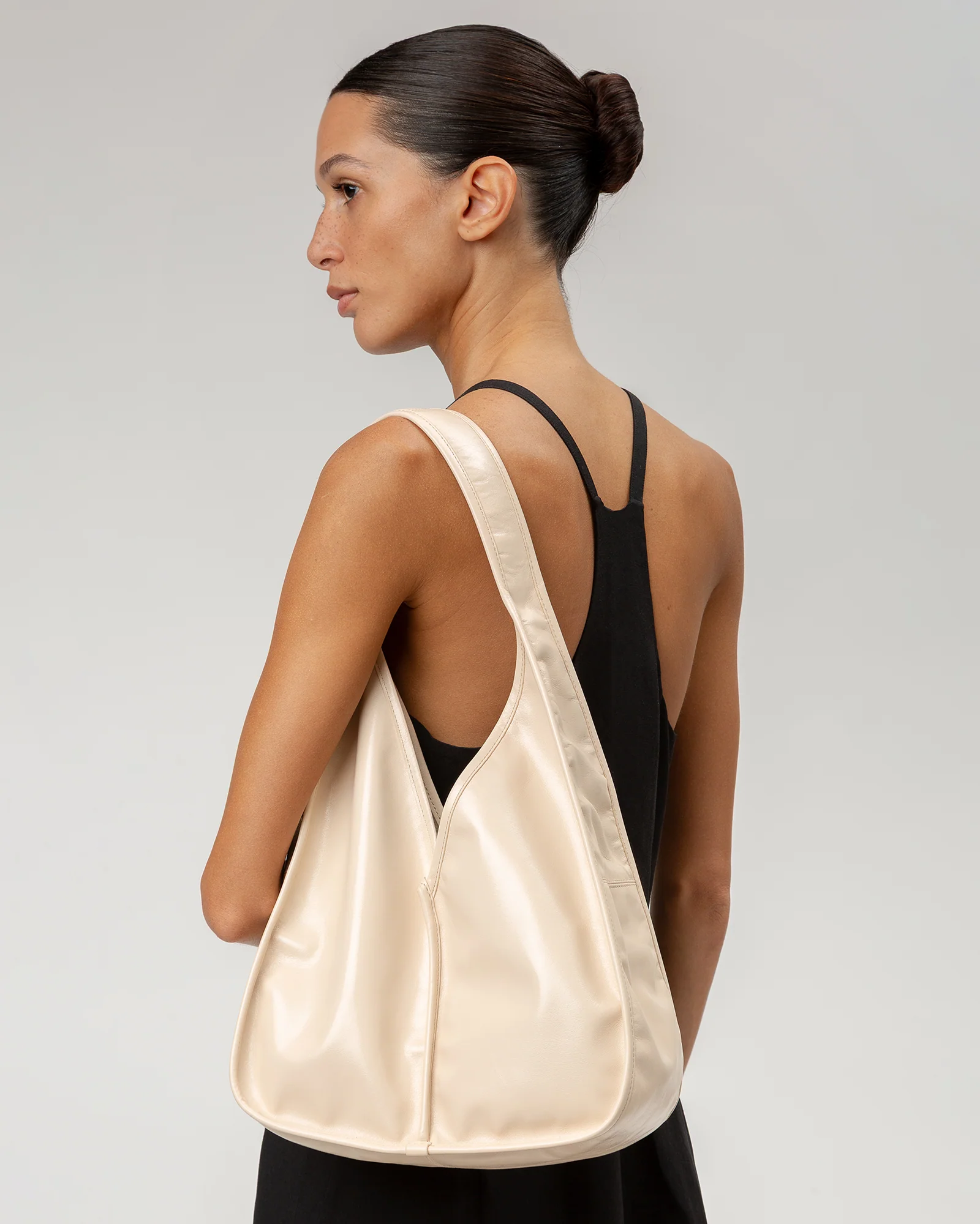 CALELLA HOBO - Leather-trimmed Shoulder Bag - Image 6