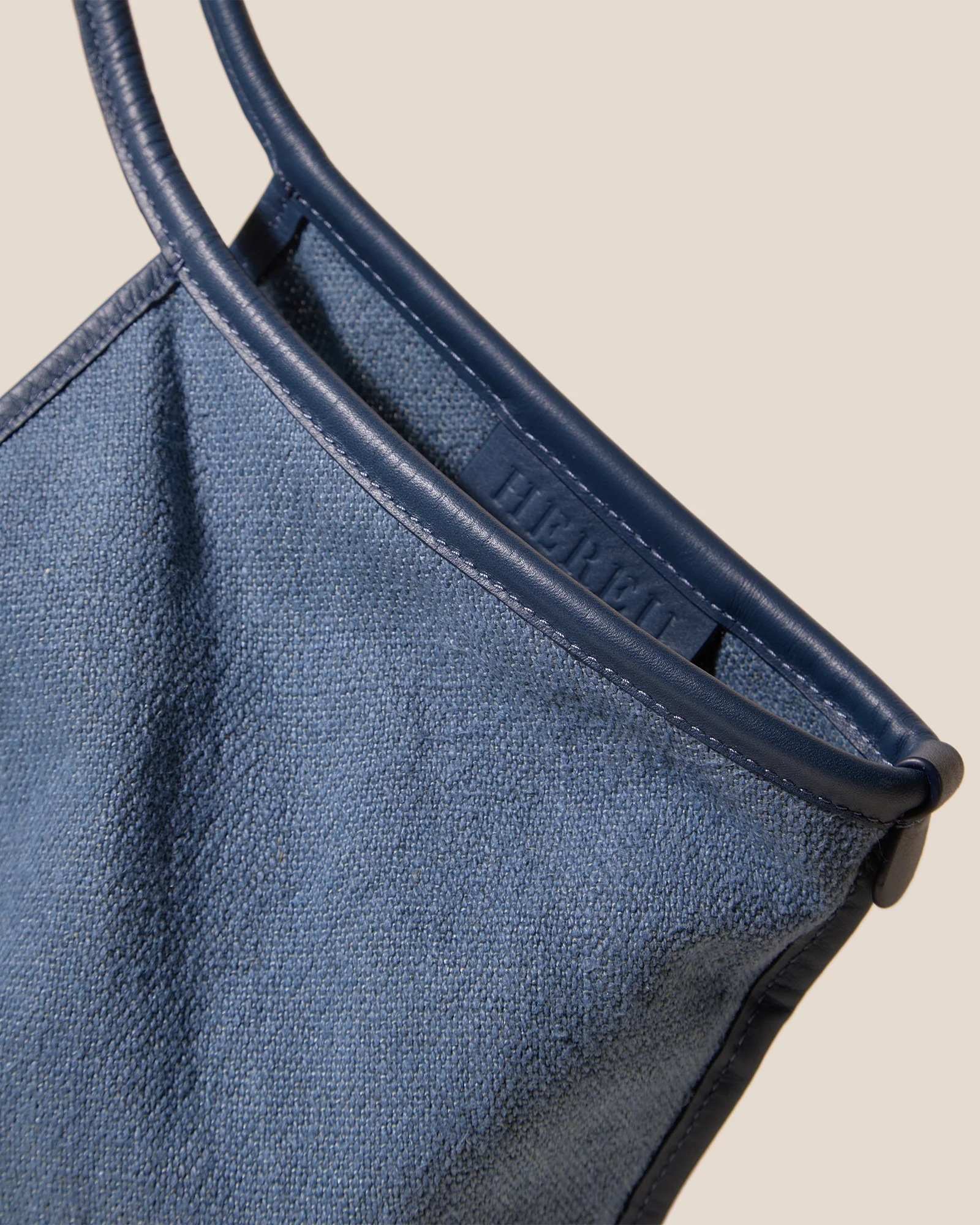 CALELLA SOFT LINEN - Leather-trimmed Tote Bag - Image 2