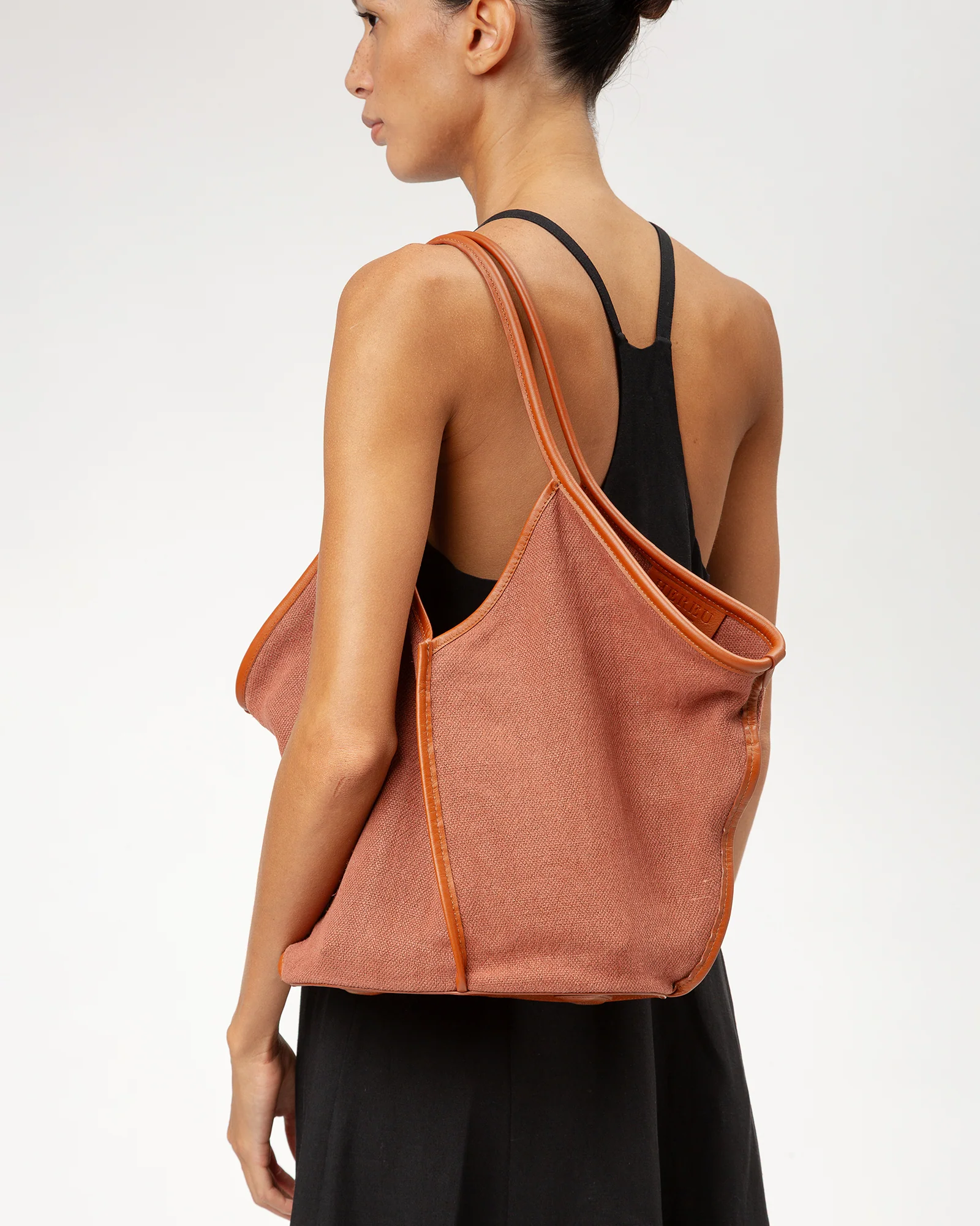 CALELLA SOFT LINEN - Leather-trimmed Tote Bag - Image 6