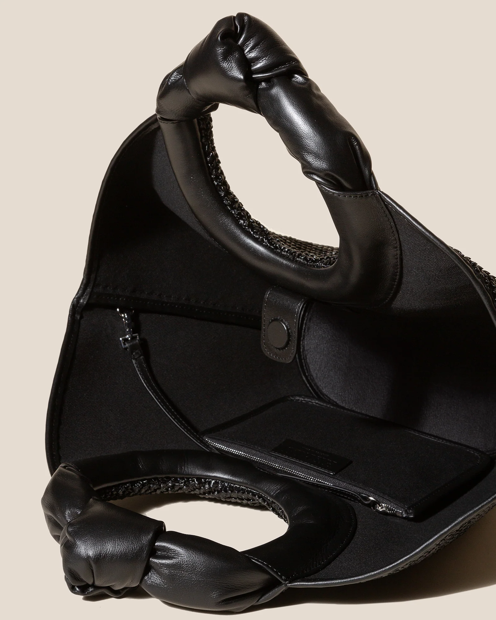 CASTELL RAFFIA - Knotted-handle Tote Bag - Image 4
