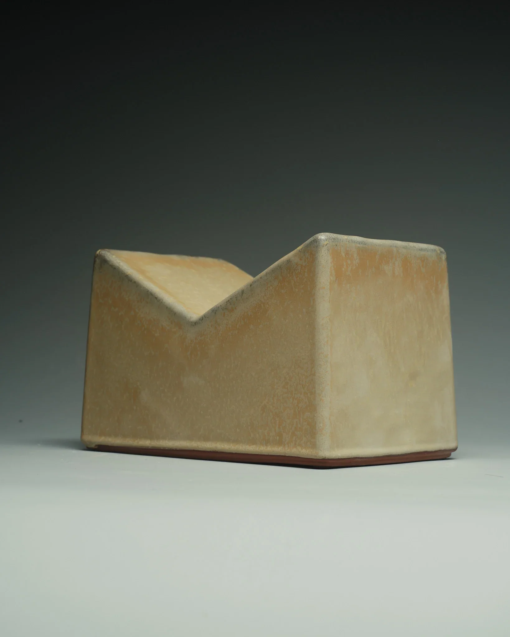 CERAMIC BOOKSTAND - by Xavier Mañosa - Image 2