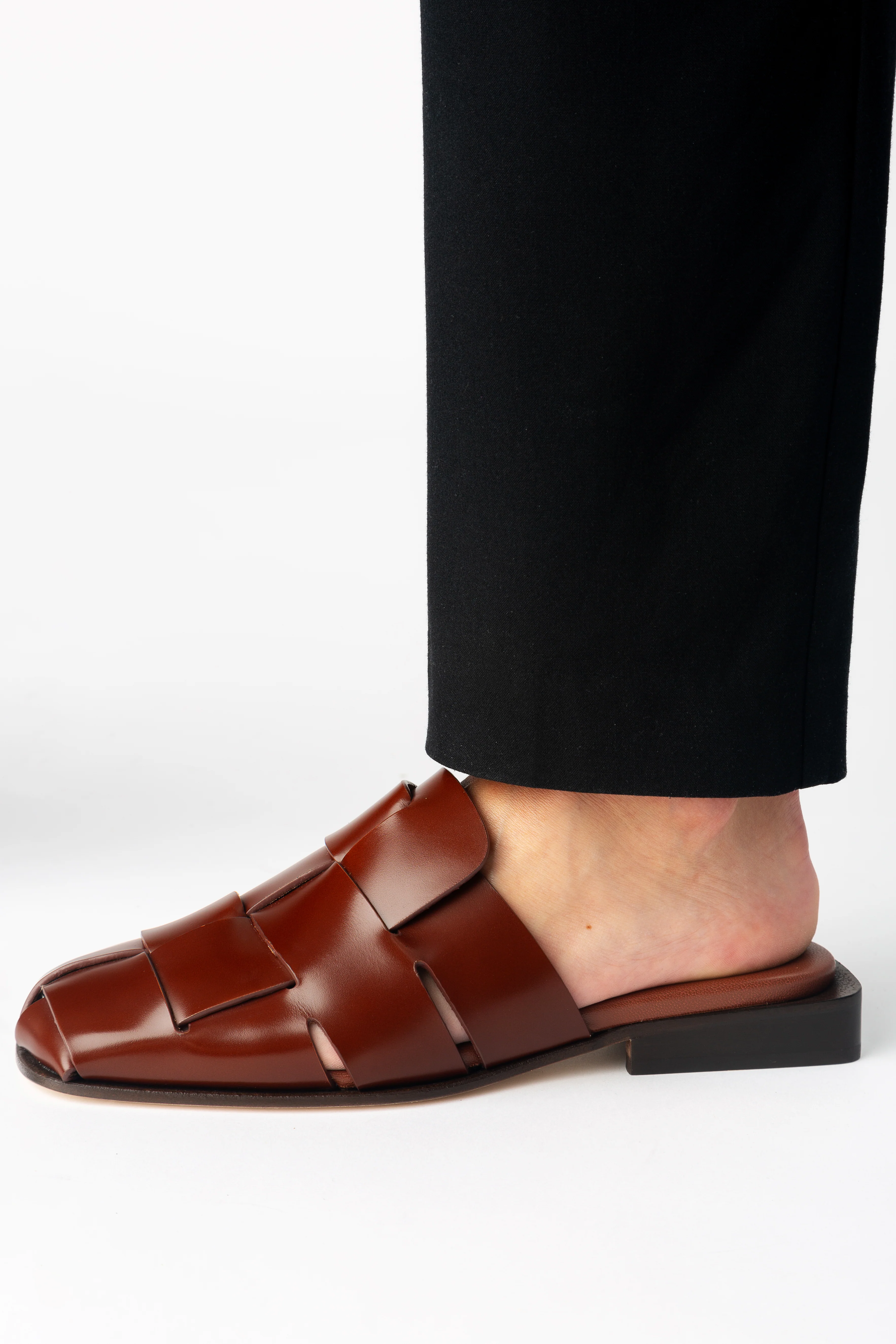 CORAIA - Interwoven Mule - Image 5