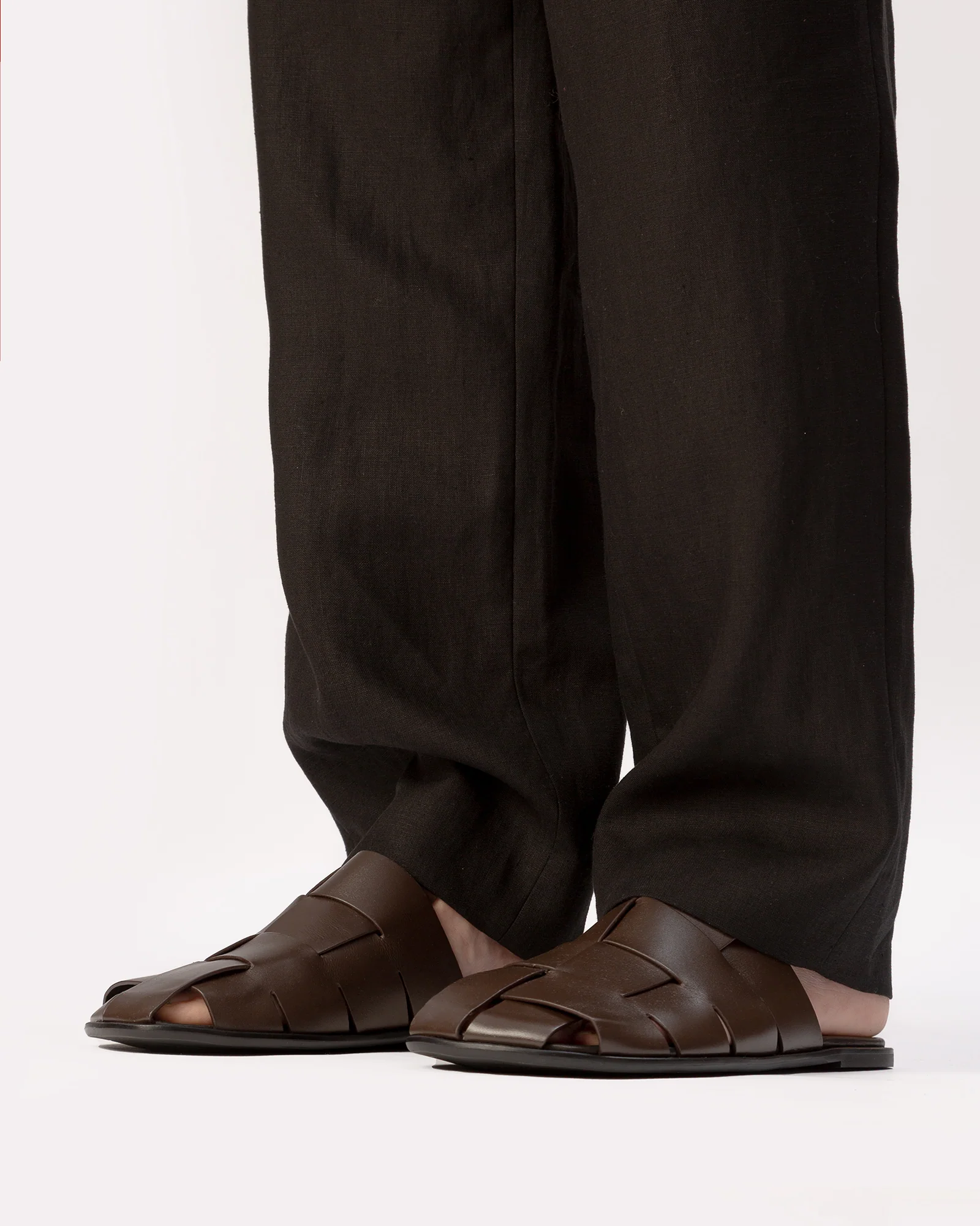 DIRA SLIM - Men's Interwoven Mule - Image 5