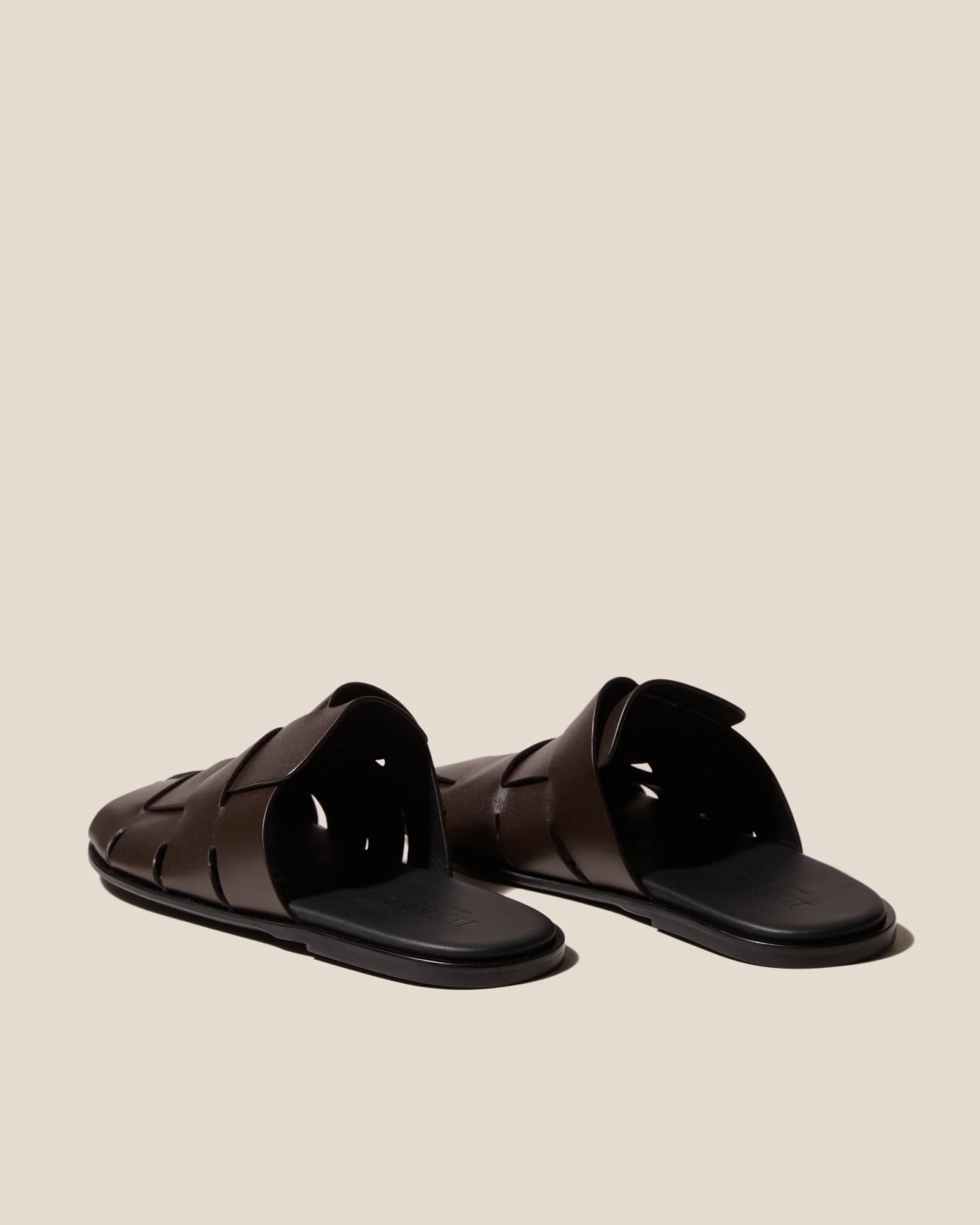 DIRA SLIM - Men's Interwoven Mule - Image 3