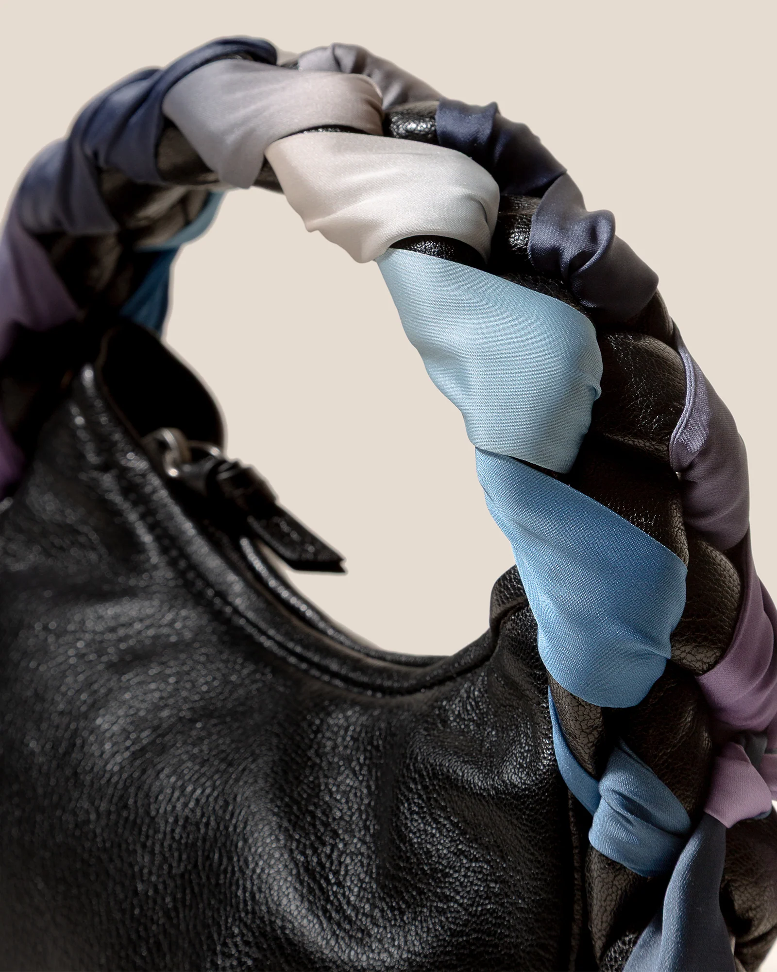 ESPIGA MINI FOULARD - Braided Detail Crossbody Bag - Image 4