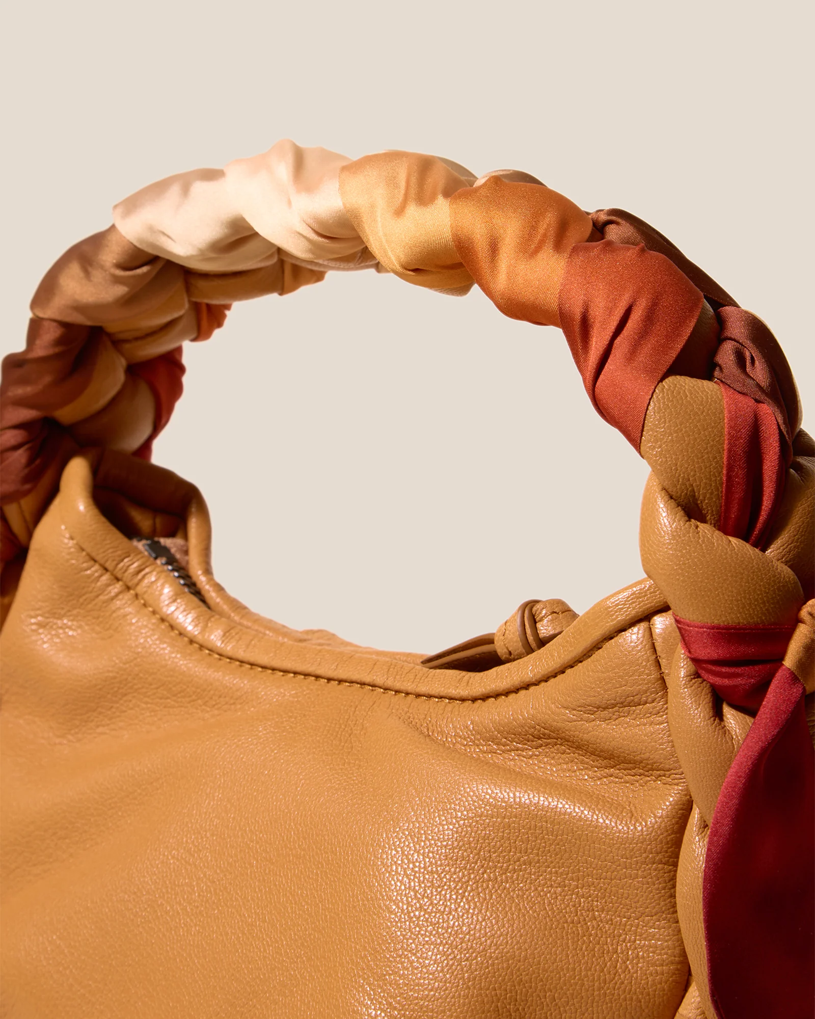ESPIGA MINI FOULARD - Braided Detail Crossbody Bag - Image 2