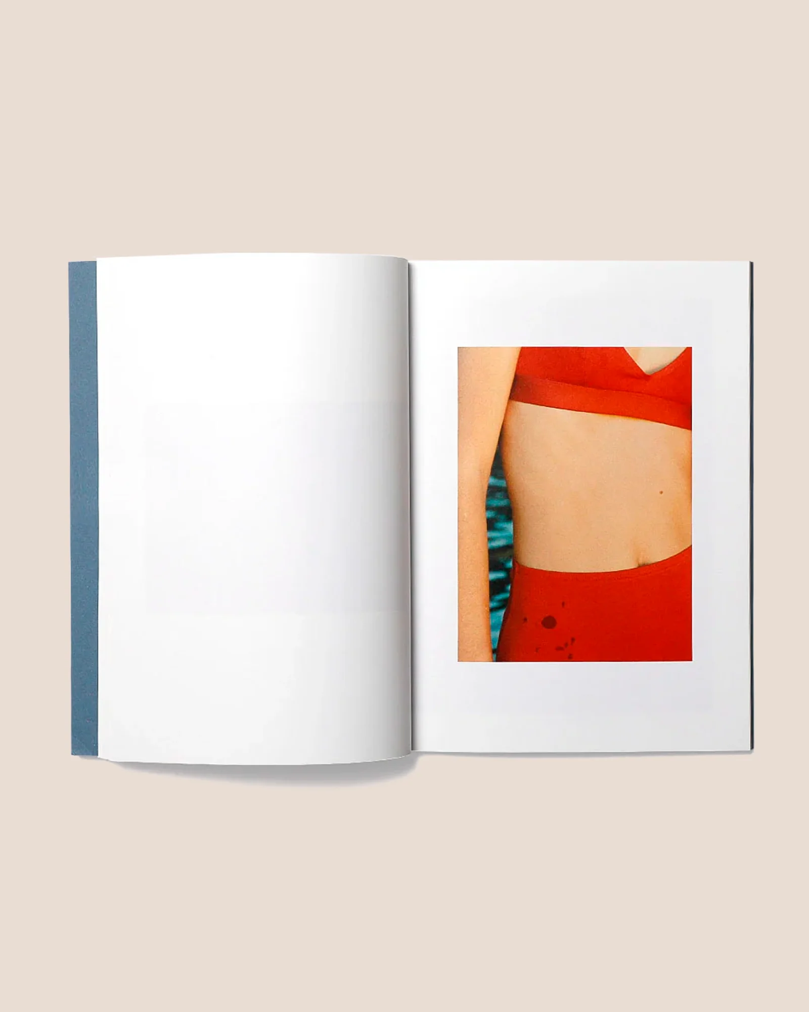 ESTE MAR - Nia Delfau Book - Image 2