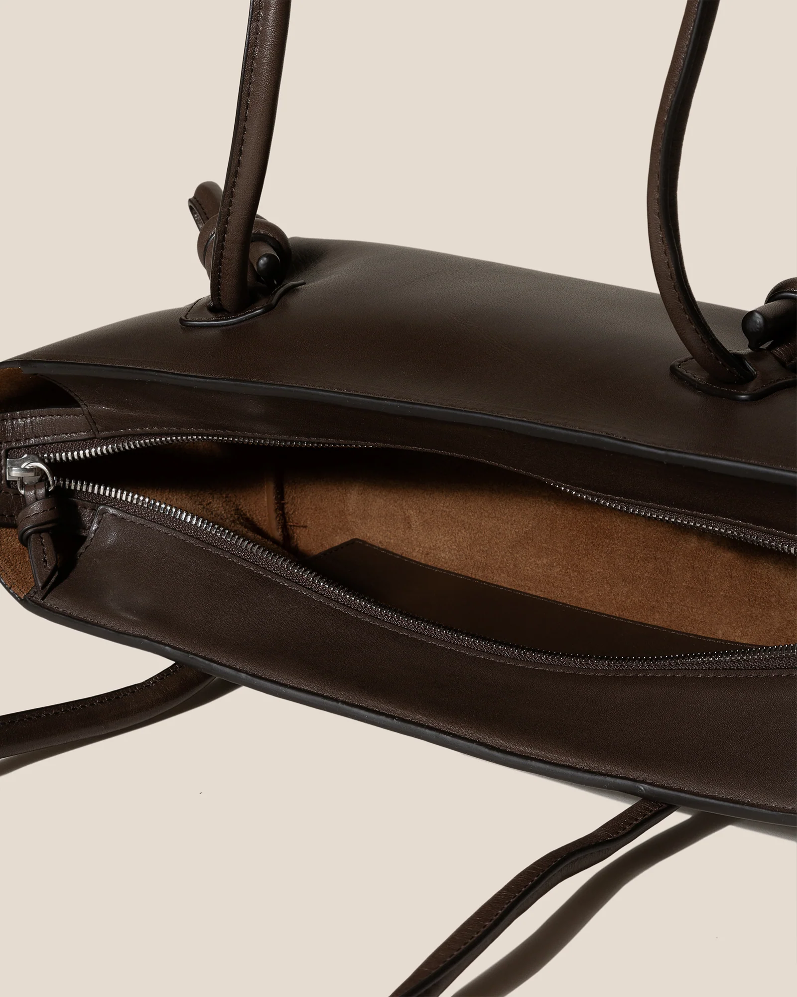 FLECA - Knotted-handle Shoulder Bag - Image 4