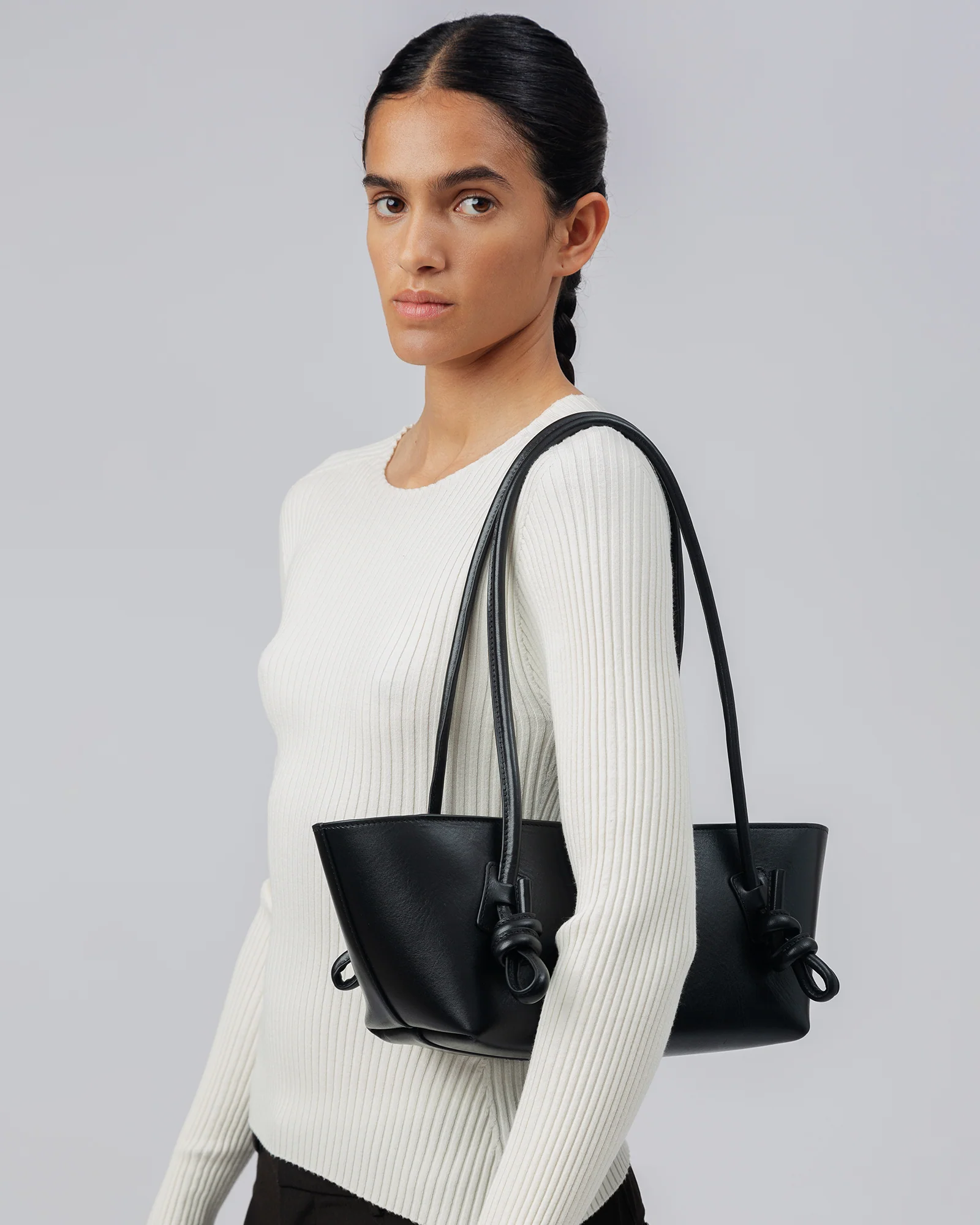 FLECA - Knotted-handle Shoulder Bag - Image 6
