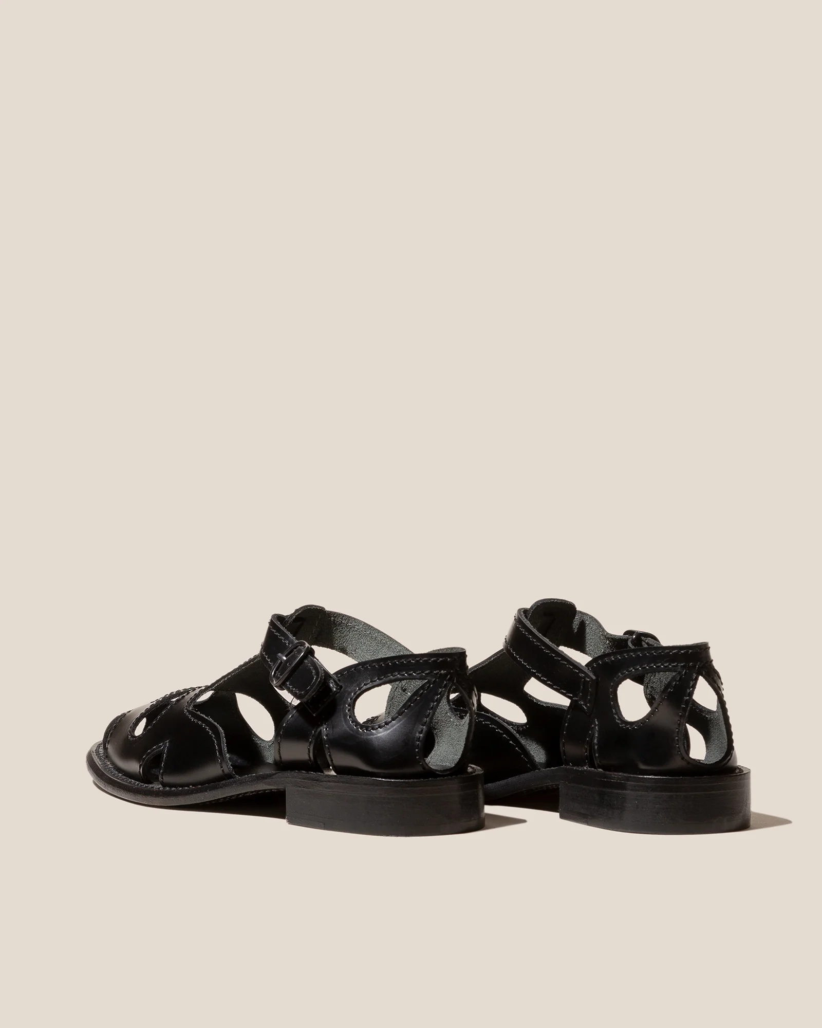 FLORETA - T-bar Sandal - Image 4