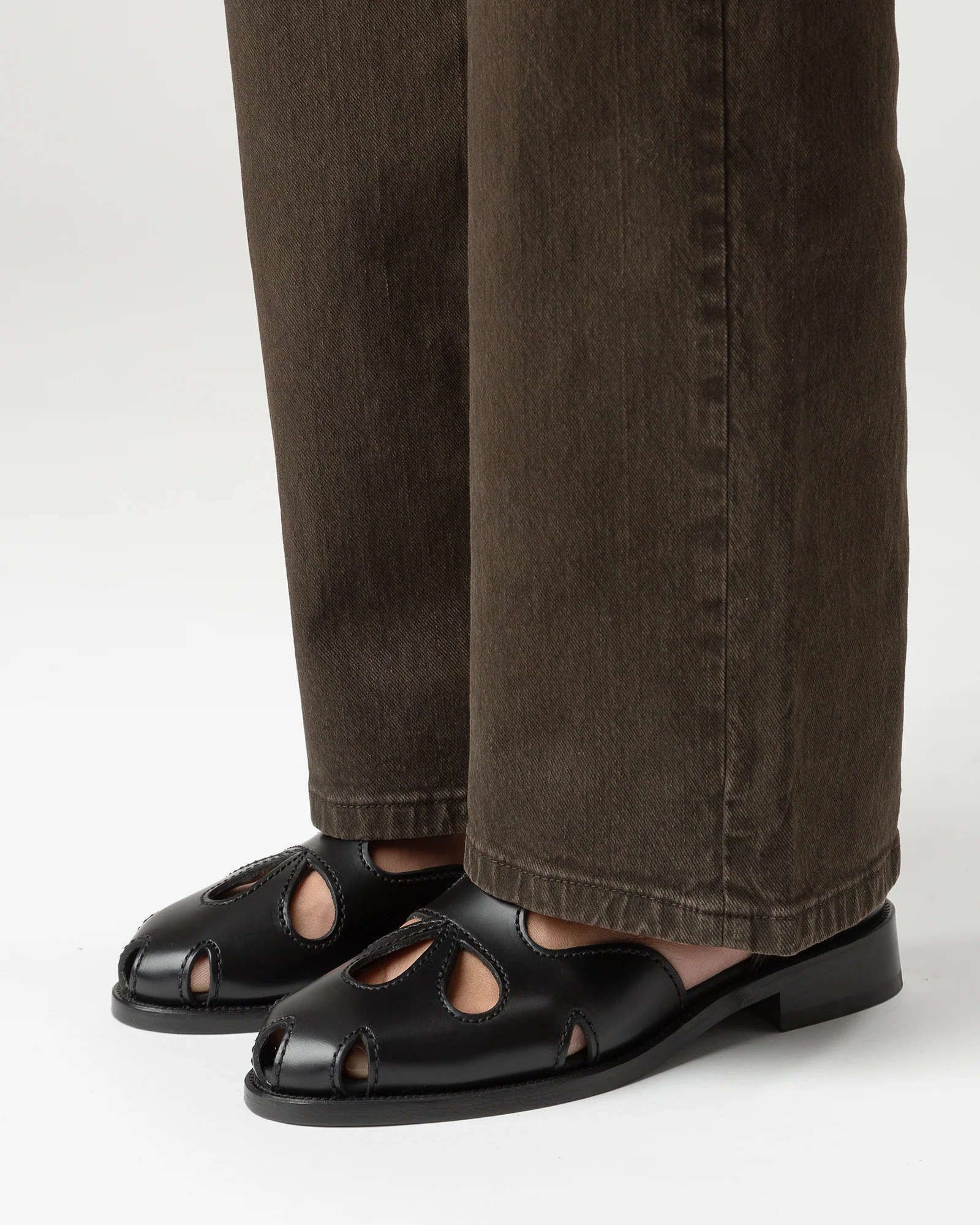 FLORETA - T-bar Sandal - Image 6