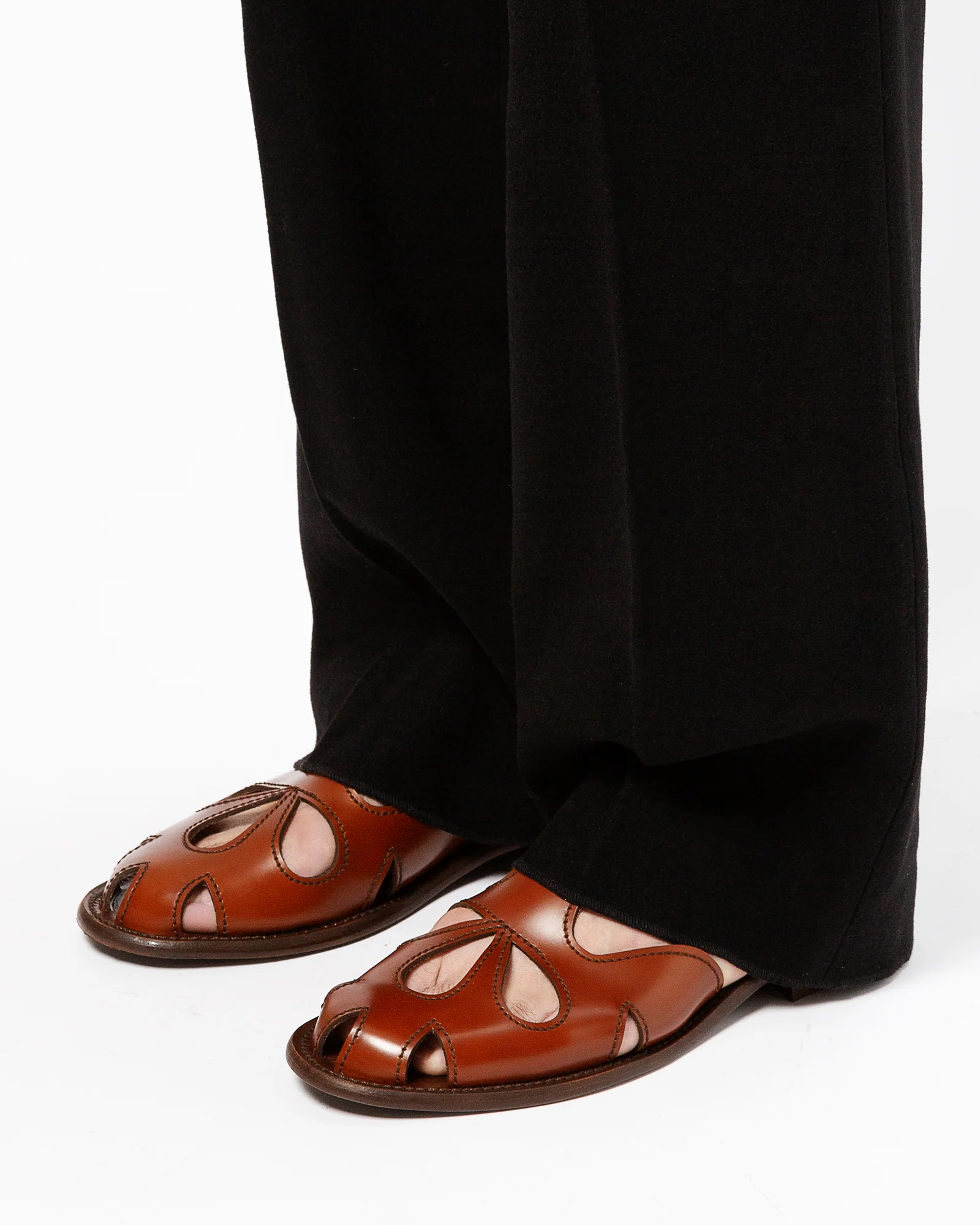 FLORETA - T-bar Sandal - Image 5
