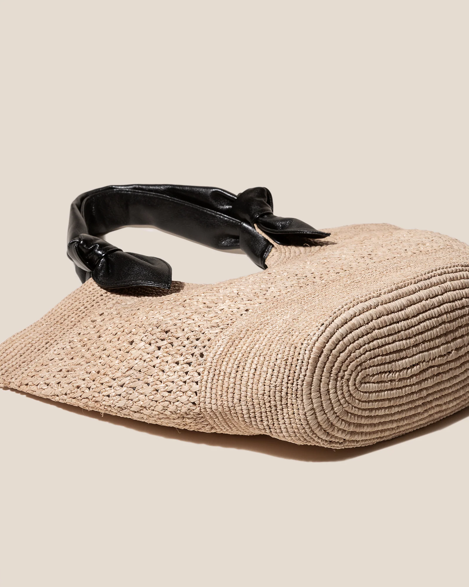 FONOL - Crocheted Raffia Basket - Image 4