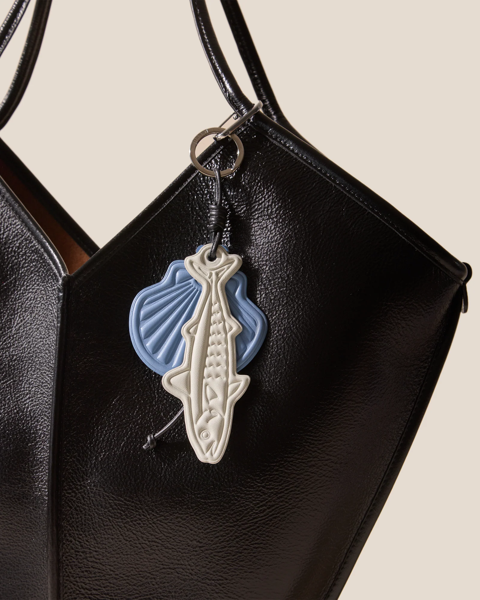LAMAR KEYCHAIN - Embossed Leather Keychain - Image 3