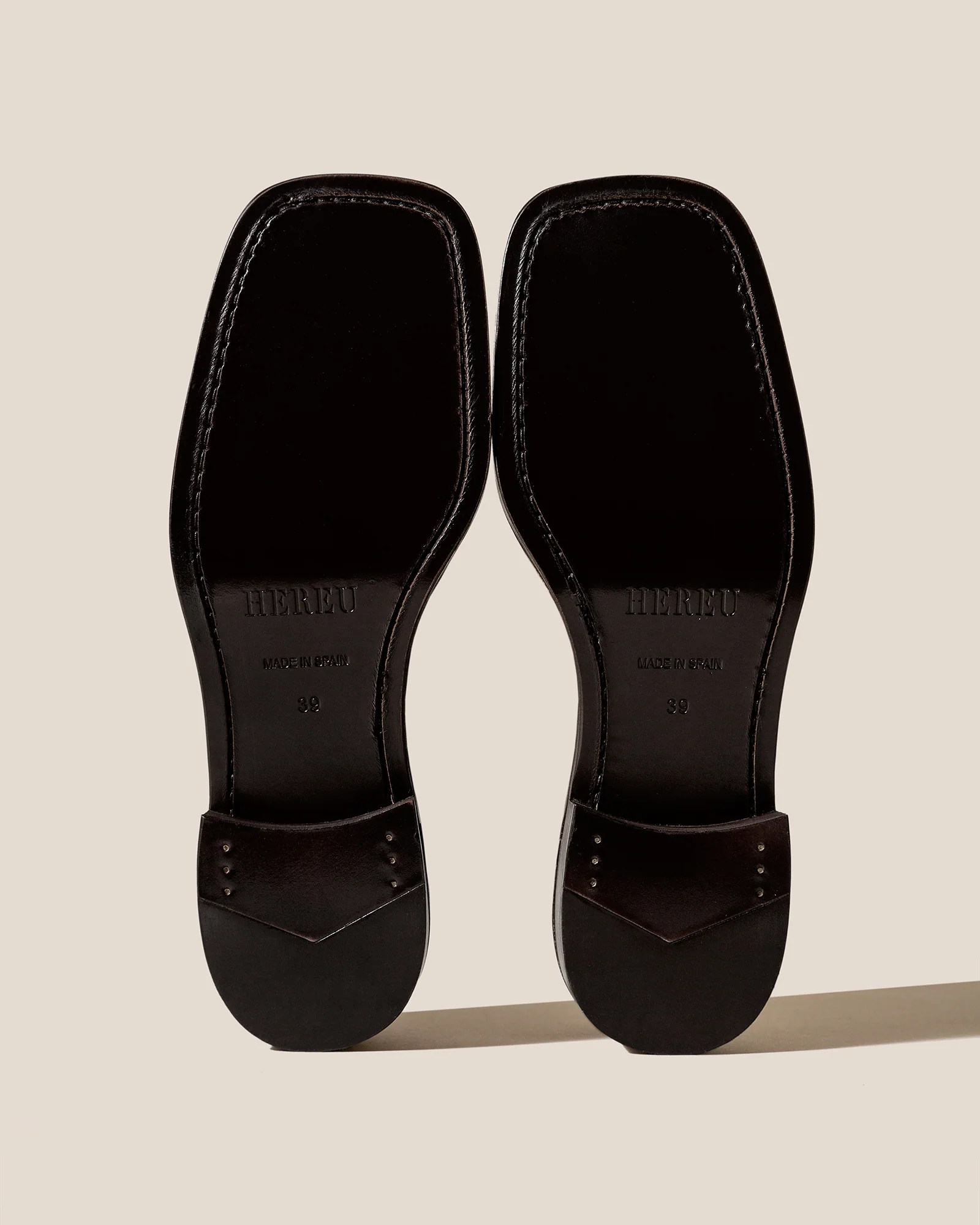 LLUISA POLISHED - T-bar Loafer - Image 4
