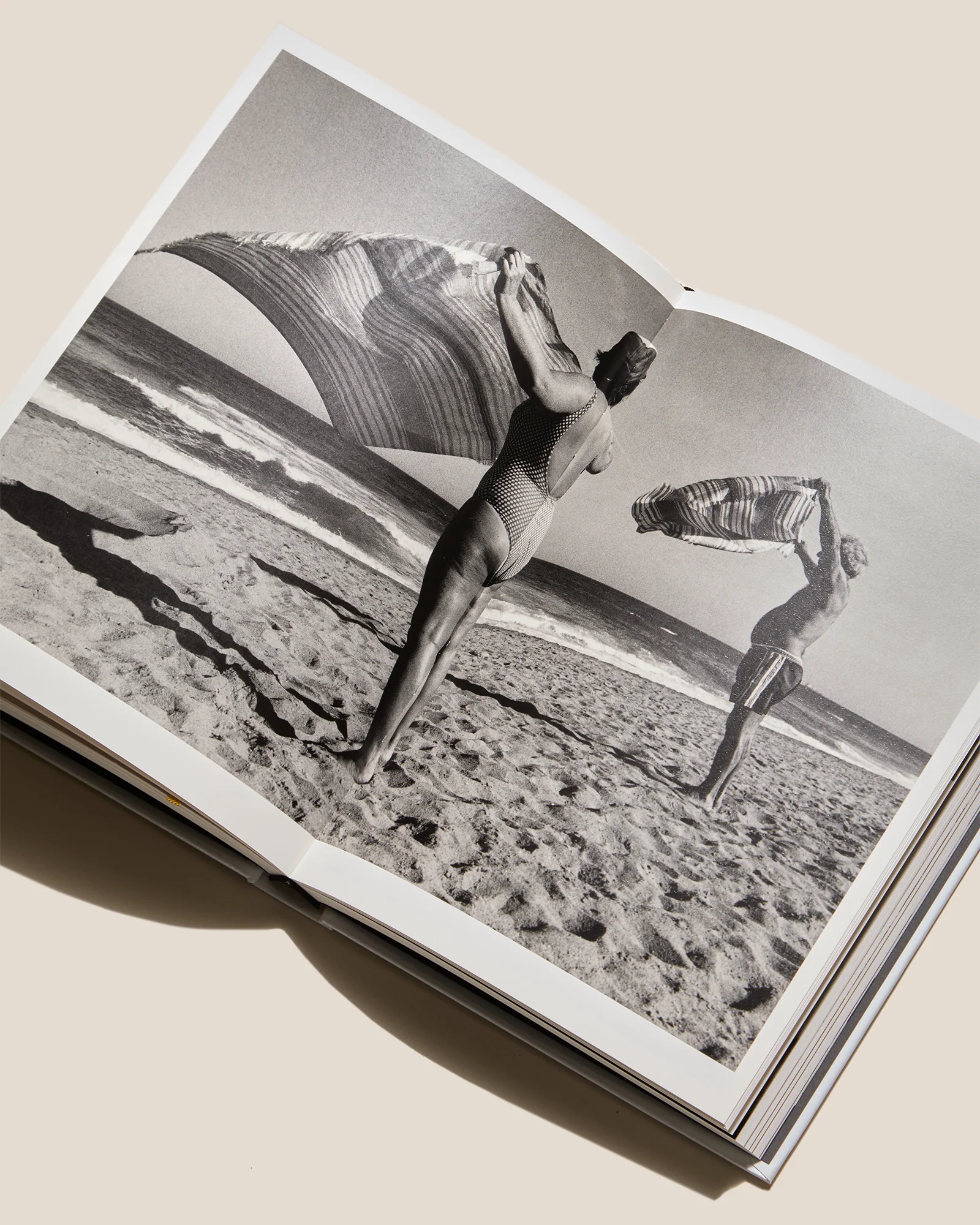 NICE TO MEET YOU - Txema Salvans Book - Image 2