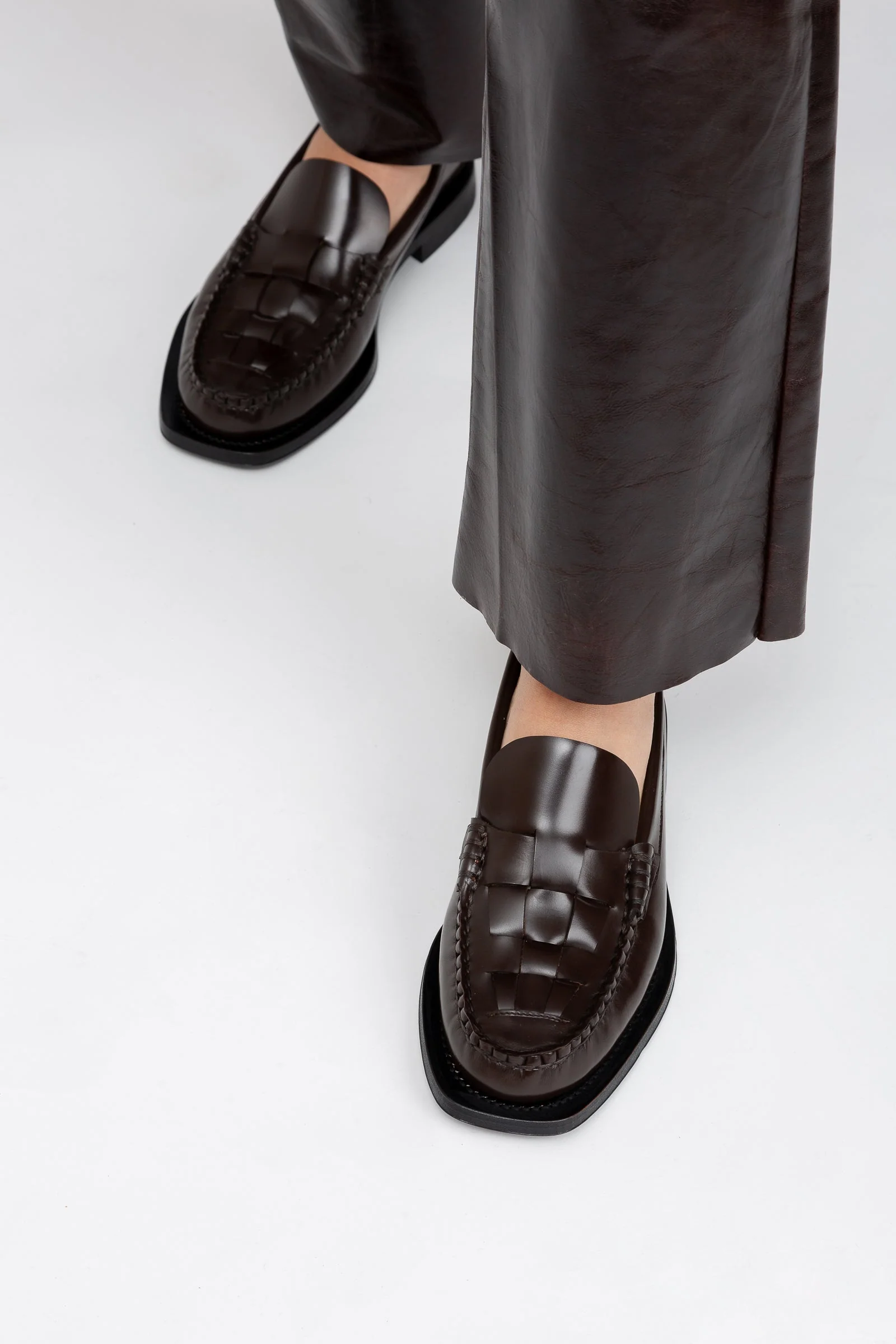 NOMBELA - Interwoven Detail Slip-On Loafer - Image 6