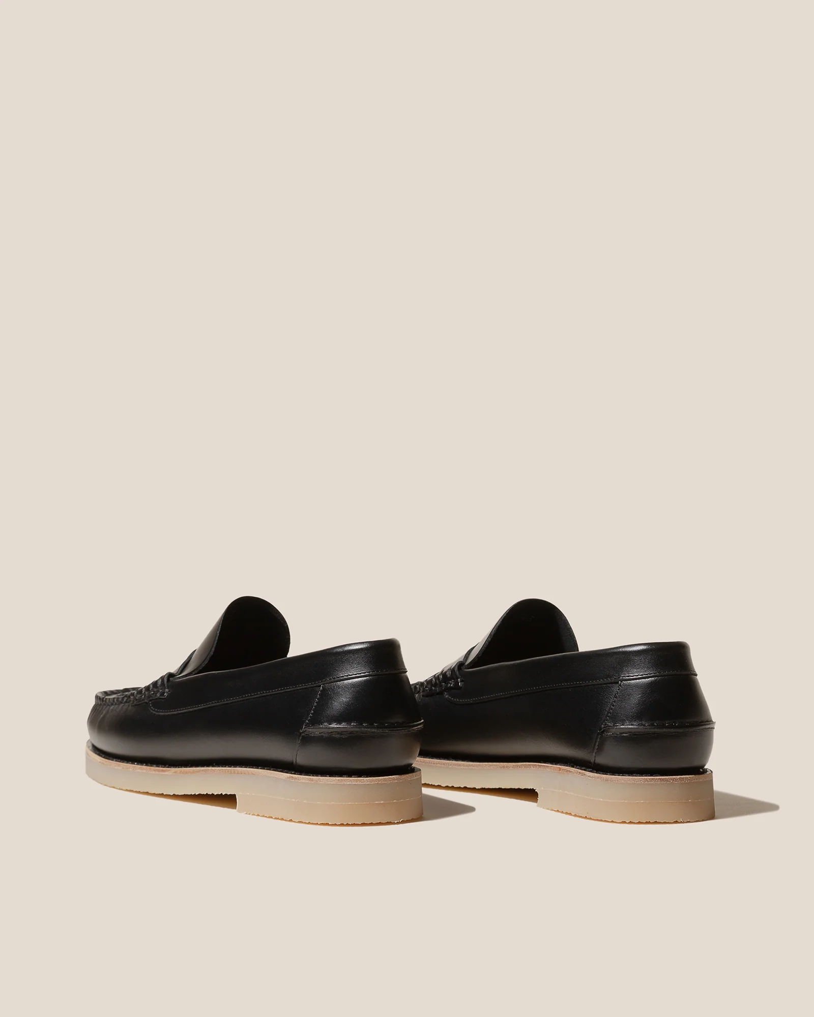 NOMBELA RUBBER VEG TAN - Men's Interwoven Detail Slip-On Loafer - Image 3