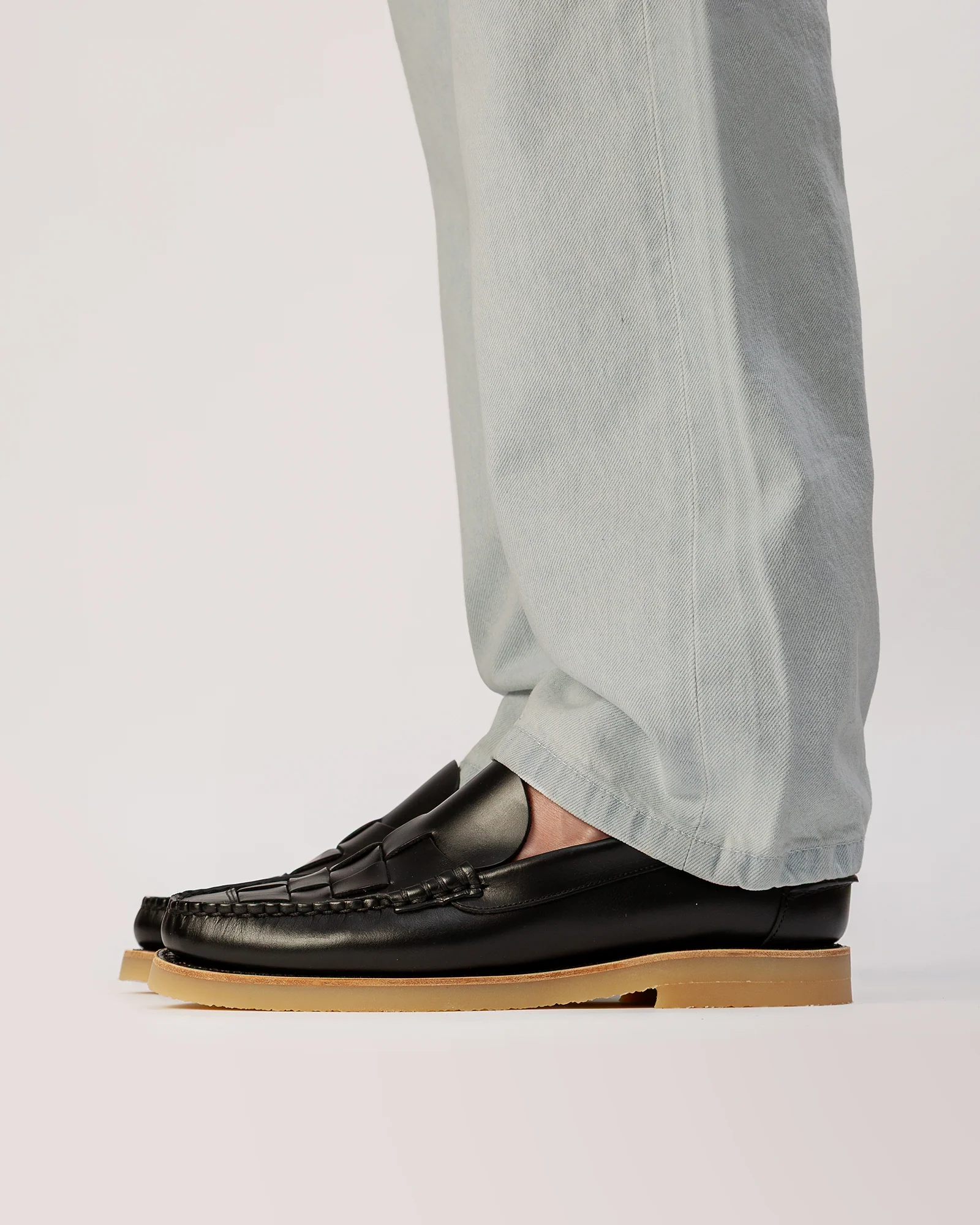 NOMBELA RUBBER VEG TAN - Men's Interwoven Detail Slip-On Loafer - Image 5