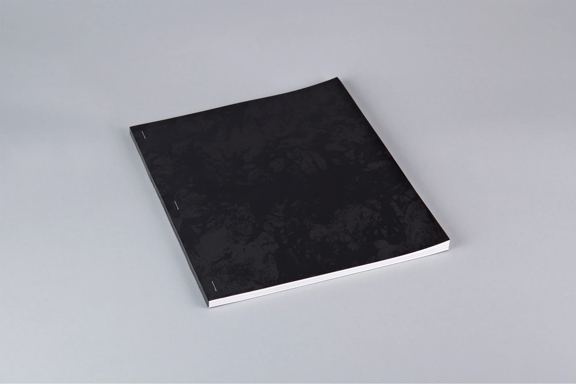 ILLA - Photo Book By Salva López - Image 3