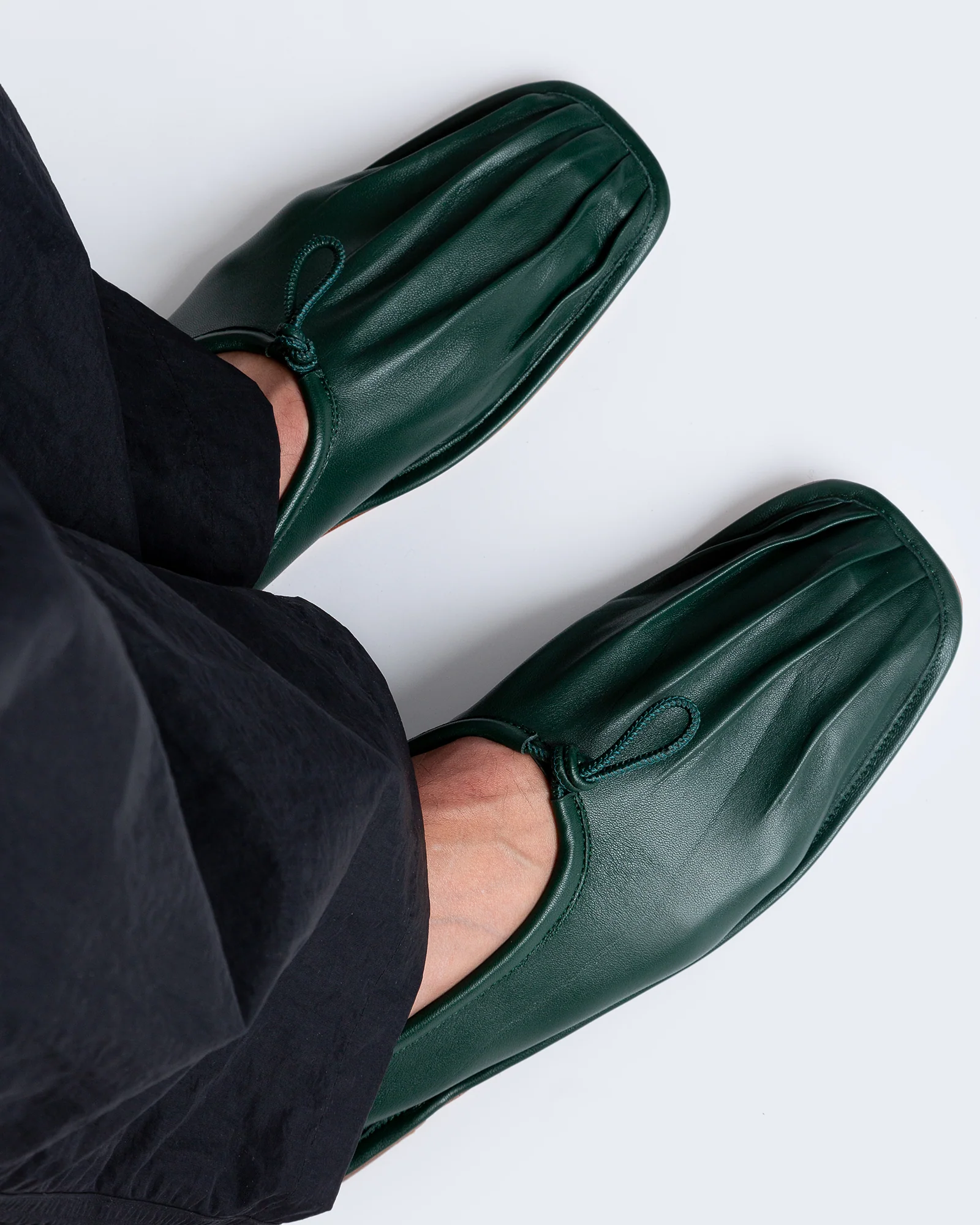 PUNTERA - Men's Pleated-Toe Pump - Image 5