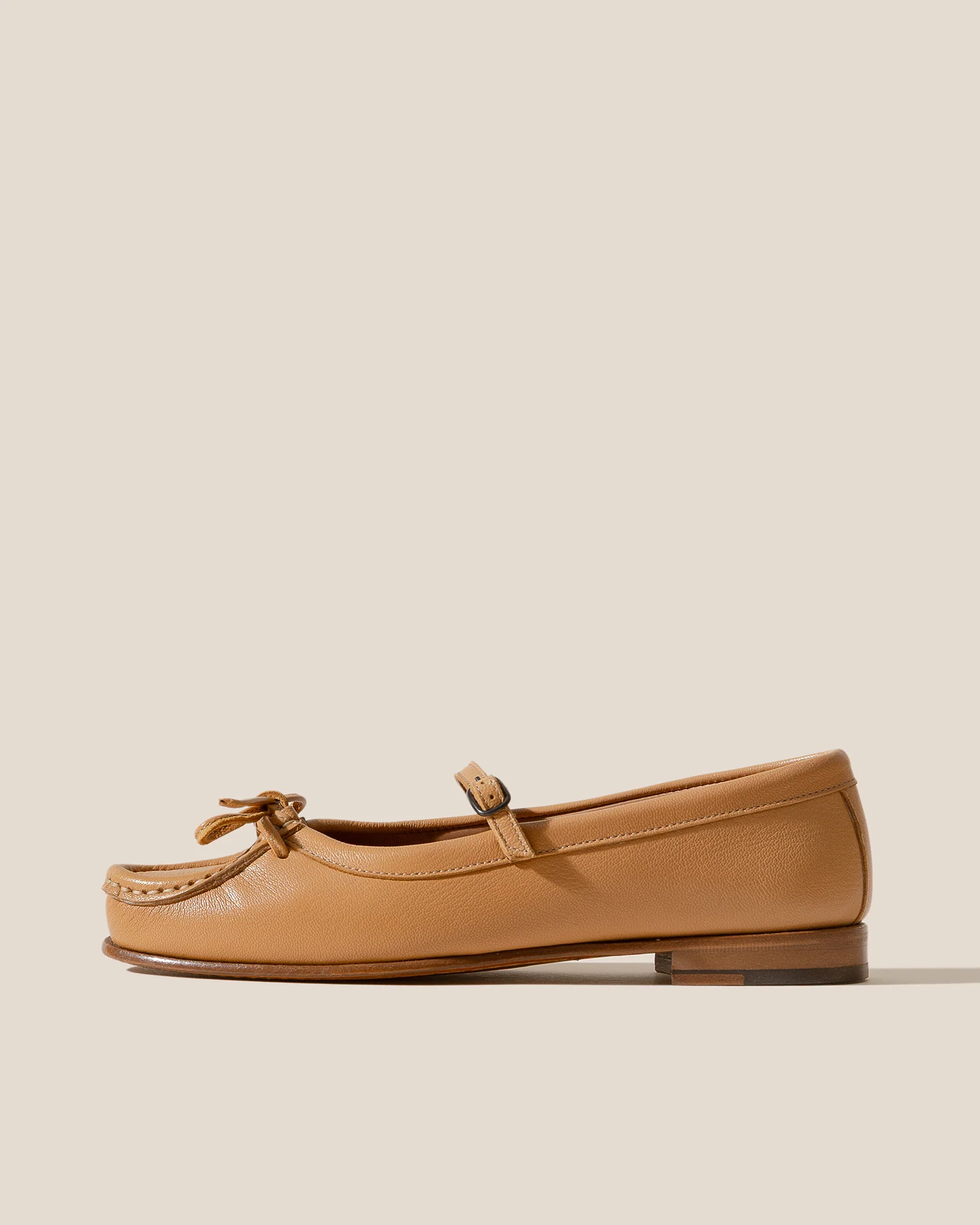 ROSES SUPPLE SHINY - Bound Moccasin Mary Jane - Image 3