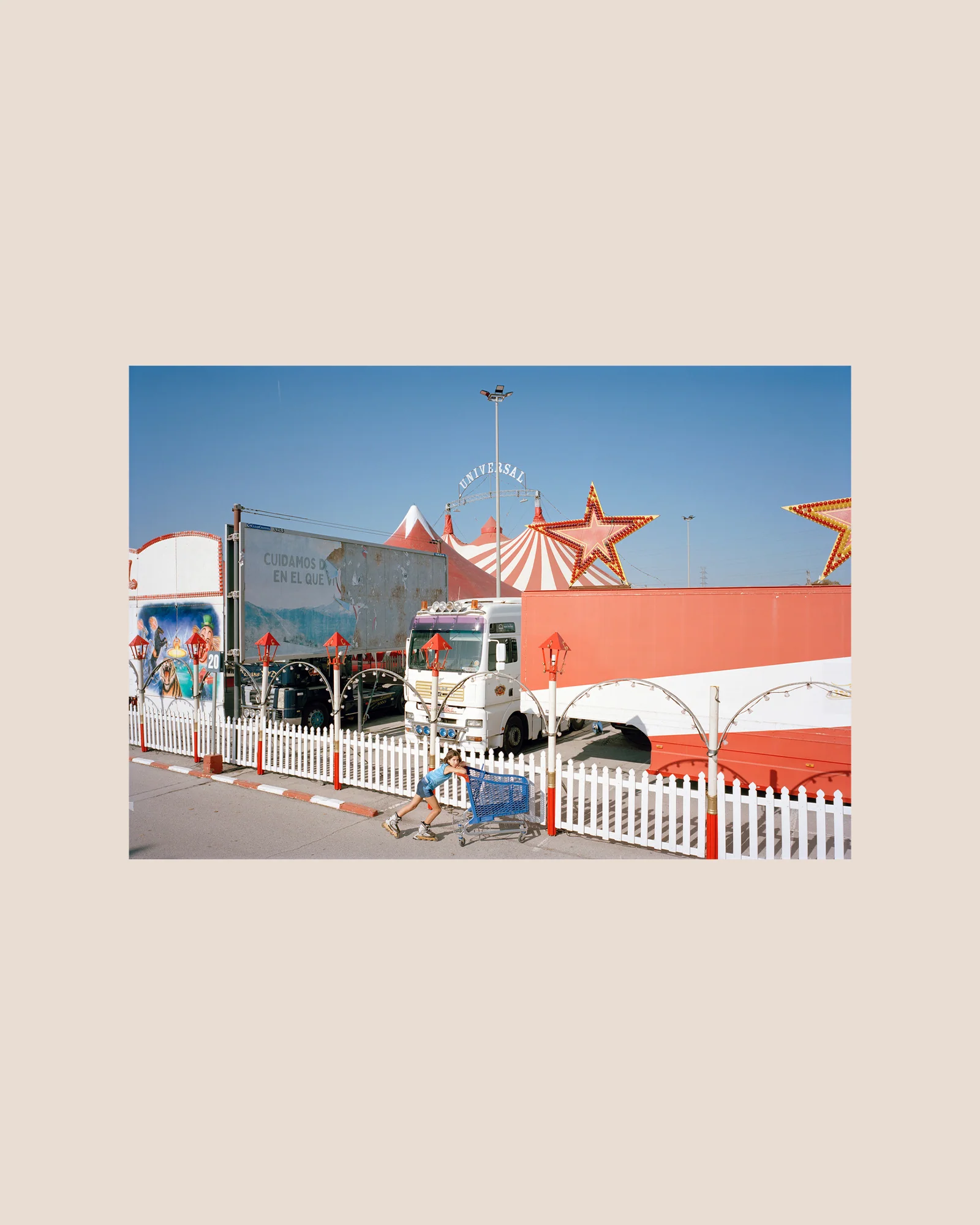 SUNDAY MORNING - Txema Salvans Book - Image 4