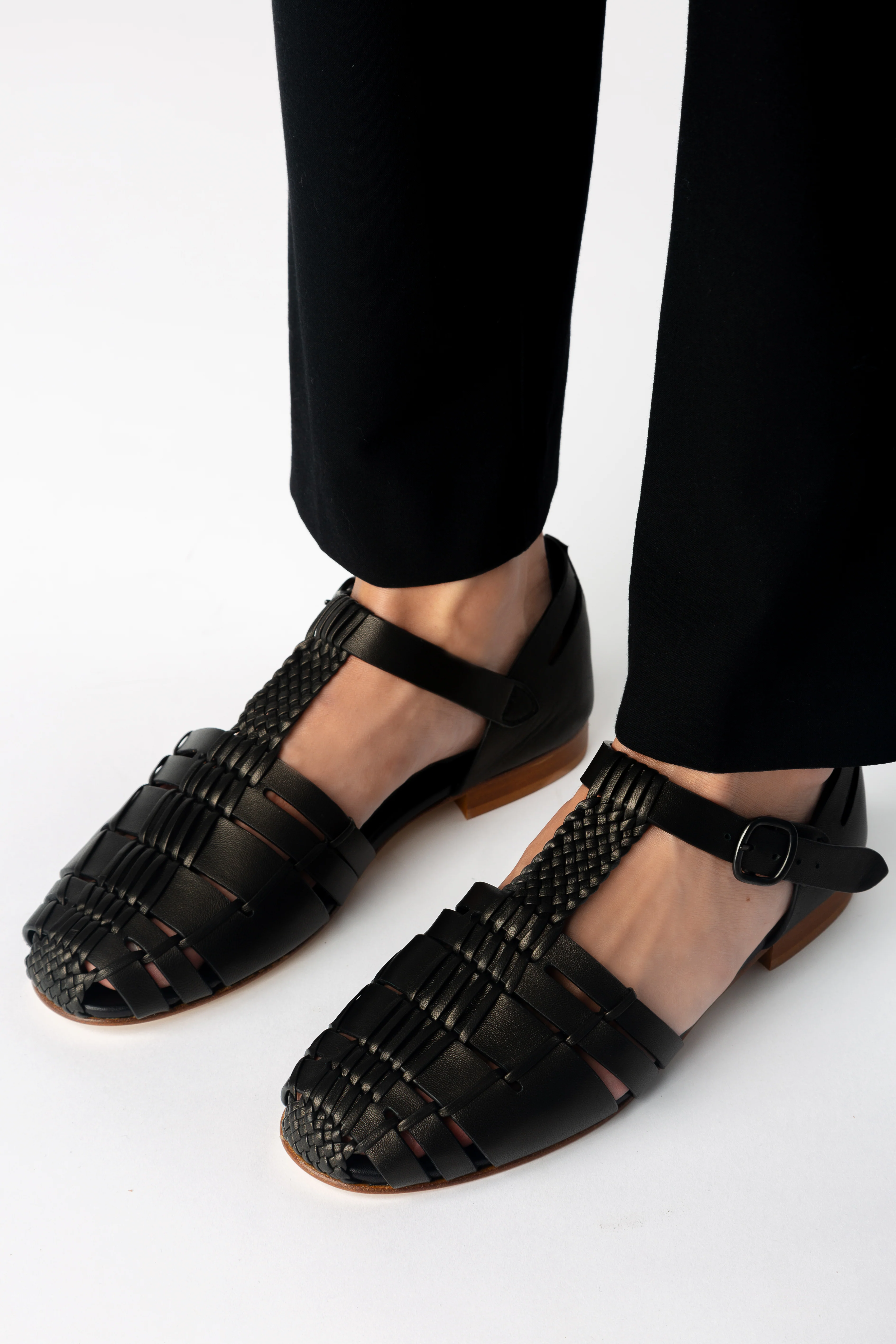 VEDRA - Round-Toe Soft Fisherman Sandal - Image 5